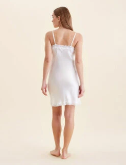 Camille Silk Lace Mini Slip -Claudia Sale Shop 22112 43 CamilleSilkLaceMiniSlip Ivory 0005 0d2cad05 16f8 4c1e a4a0 2215bb9c28c6