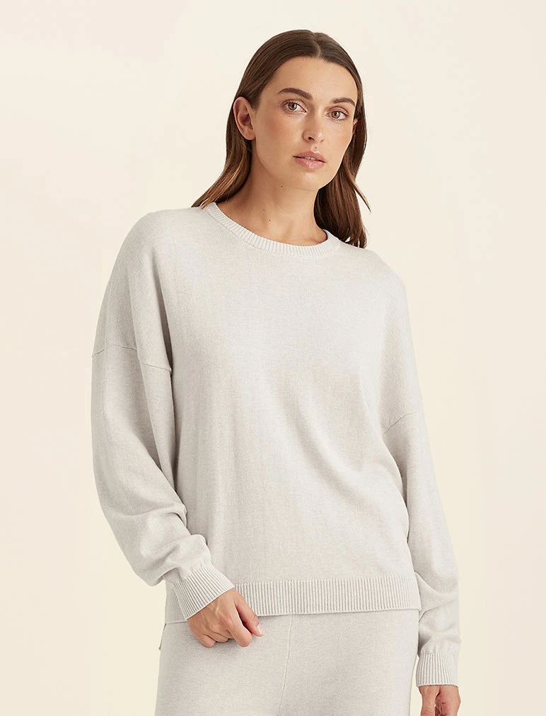 Claudia Sale Shop -Claudia Sale Shop 23529 73 CashmereCrewNeckLongSleeveTop Ecru 0006 1