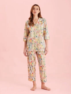 Tresco Crop Sleeve Shirt 12 Tresco Crop Sleeve Shirt -Claudia Sale Shop 24316 1534 TrescoCropSleeveShirt Ecru 0002 1f5b5cdc 70c6 4e3f b22b b986e6cc9ca9