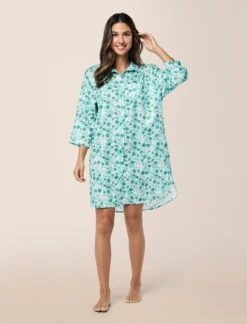 Florence Nightshirt -Claudia Sale Shop 25310 1641 FlorenceNightshirt PaleTurqouise 0001 061 c0a97223 e6d3 49ca ad3d df2ea5e980b6
